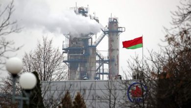 Фото - Эксперт назвал способы решения вопроса с санкциями ЕС против топлива из Минска